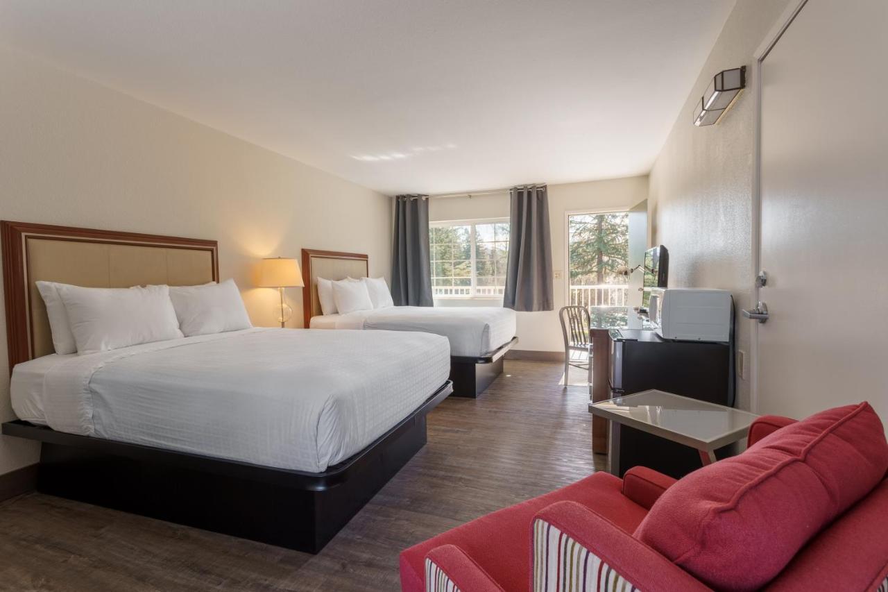 Riverfront Inn Roseburg Buitenkant foto