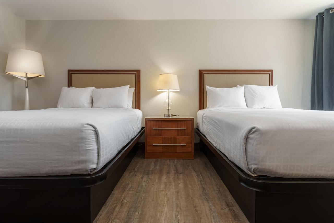 Riverfront Inn Roseburg Buitenkant foto