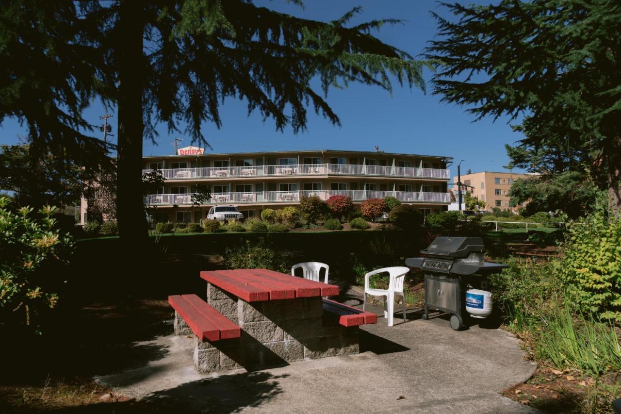 Riverfront Inn Roseburg Buitenkant foto